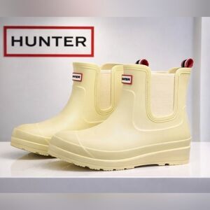 New Hunter Light Yellow Ankle Boots